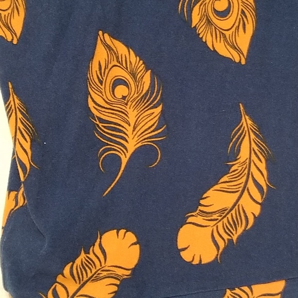 Lularoe TC leggings - Picture 2 of 2